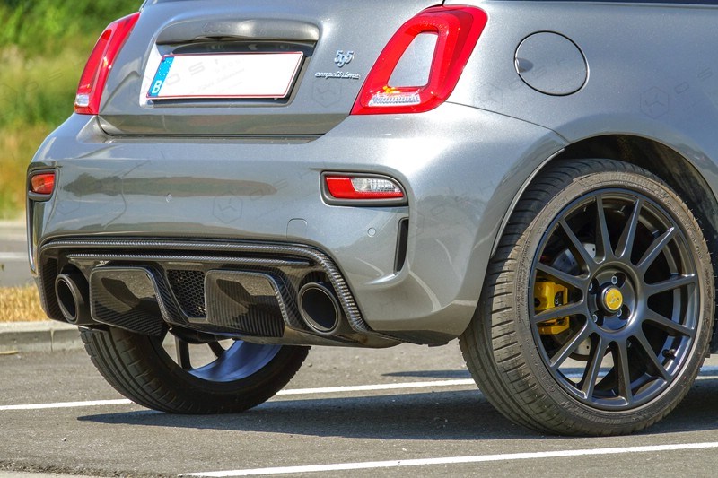 Abarth-595-Diffusor-2 Koshi Carbon Rear Diffuser