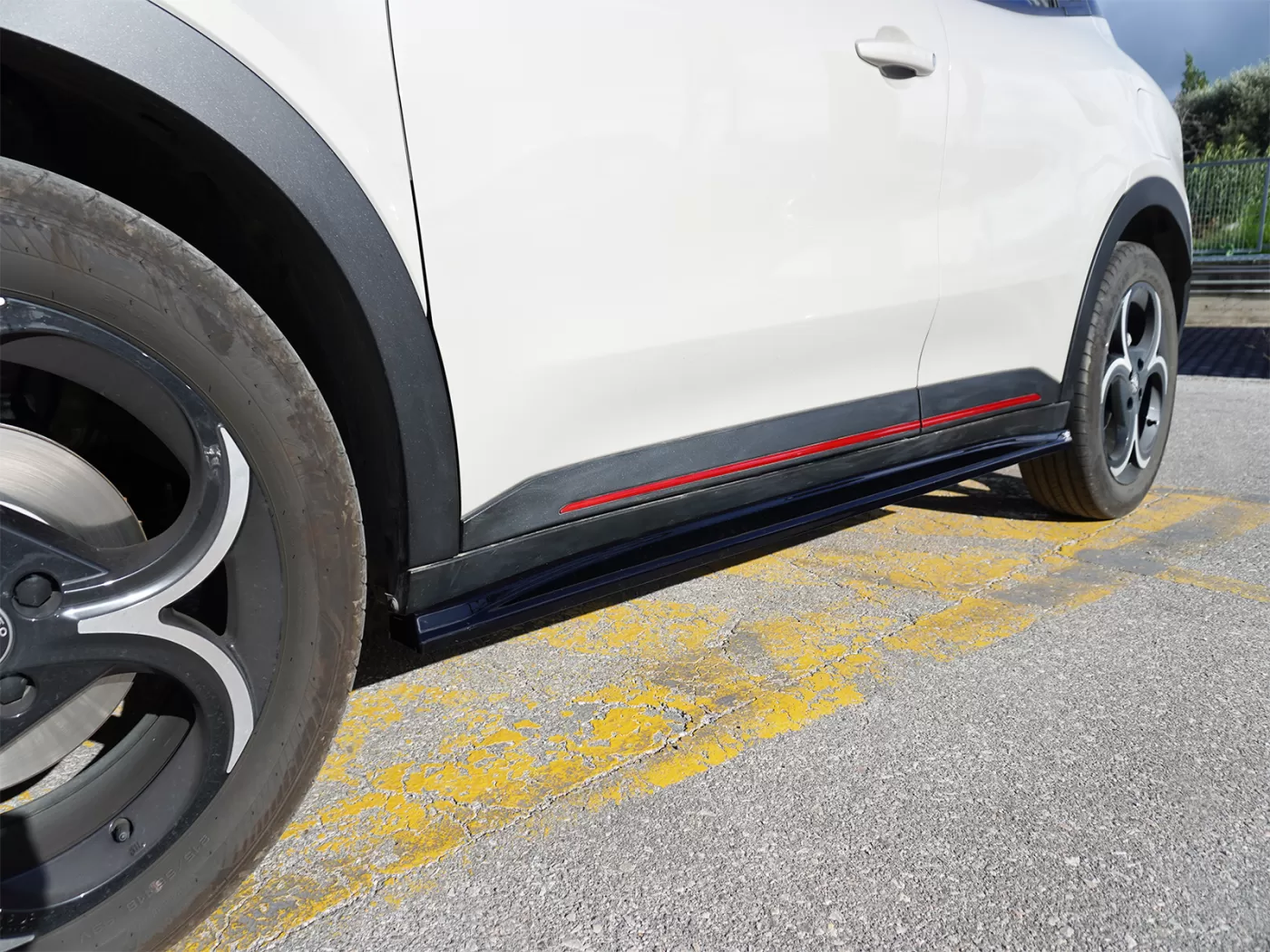 Motordrome Side Skirts Extensions