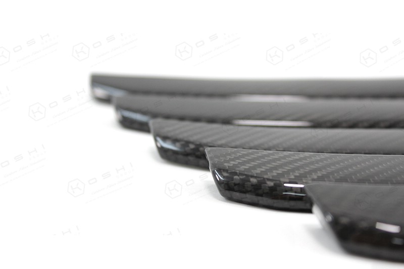 Koshi Carbon Front Grill innen